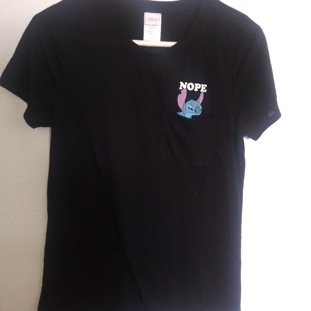 Nope side pocket tee